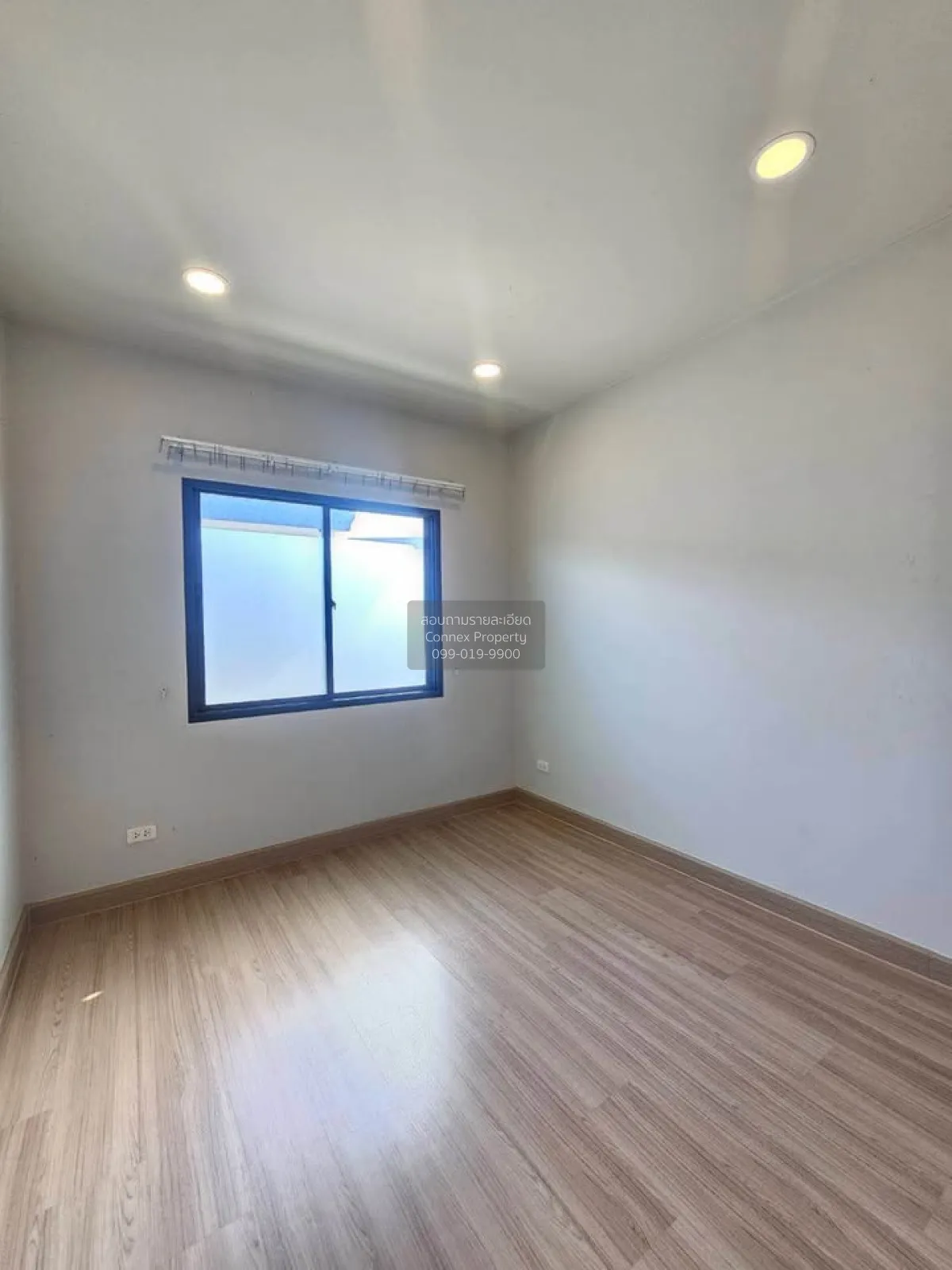 ขายทาวน์เฮ้าส์/ทาวน์โฮม  บริทาเนีย เมกะทาวน์ บางนา ห้องมุม บางแก้