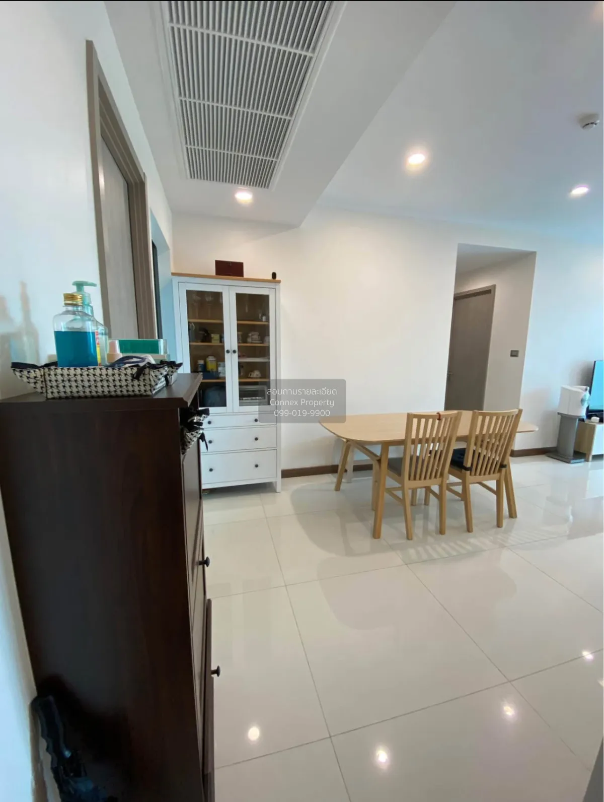 For Sale Condo , Supalai Oriental Sukhumvit 39 , MRT-Phetchaburi  2