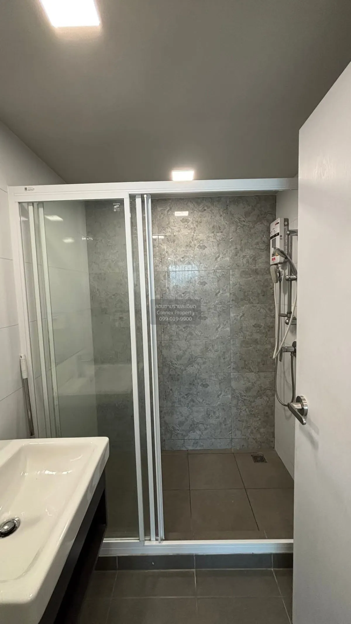 ขายคอนโด  แอทโมซ โอเอซิส อ่อนนุช สวนหลวง เขต สวนหลวง กรุงเทพ CX-1