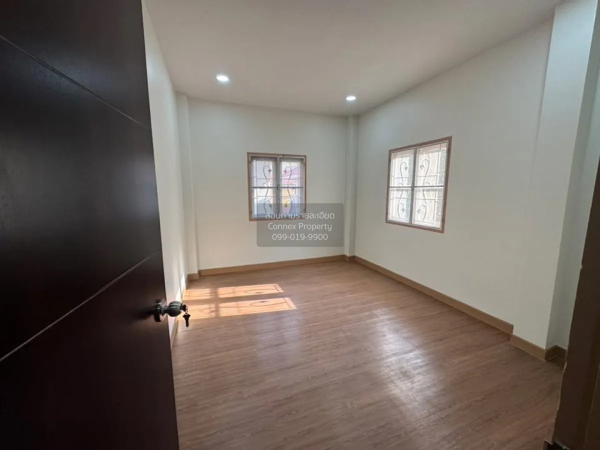 For Sale House , Wisetsuk Nakhon 19 , Phanthai Norasing , Mueang 