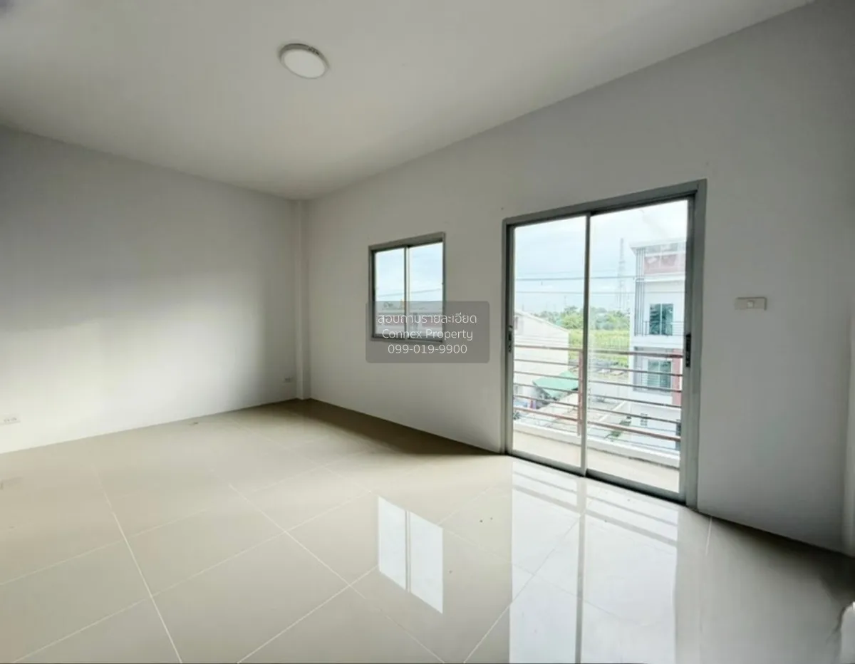 ขายทาวน์เฮ้าส์/ทาวน์โฮม  สิวารัตน์ 11 วิลเลจ ชัยพฤกษ์ ห้องมุม หน้