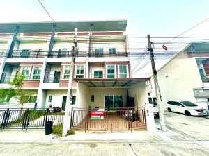 For Sale Townhouse/Townhome  , Siwarat 11 Village Chaiyaphruek , corner unit , wide frontage , Sai Noi , Sai Noi , Nonthaburi , CX-151521