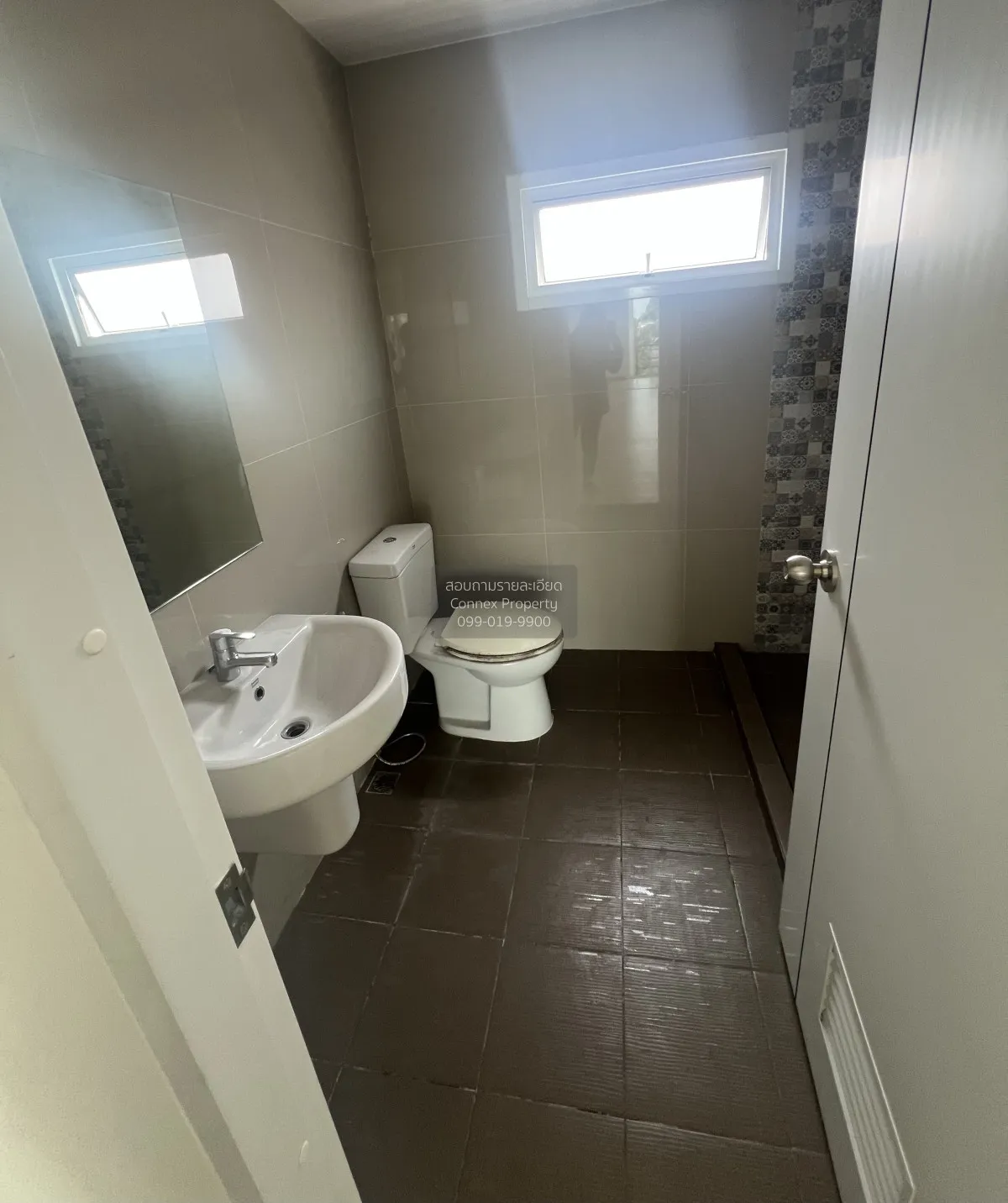 For Sale Commercial Building , Foresta View Songprapha - Donmuean