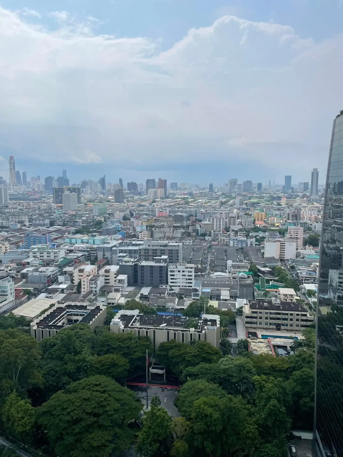 เช่าคอนโด  ไอวี่ แอมพิโอ MRT-ศูนย์วัฒนธรรมแห่งประเทศไทย ห้วยขวาง 