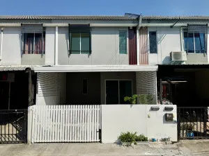 ขายทาวน์เฮ้าส์/ทาวน์โฮม  บ้านพฤกษา 125 ลาดกระบัง - สุวรรณภูมิ 3 รีโนเวทใหม่ หนองปรือ บางพลี สมุทรปราการ CX-151570