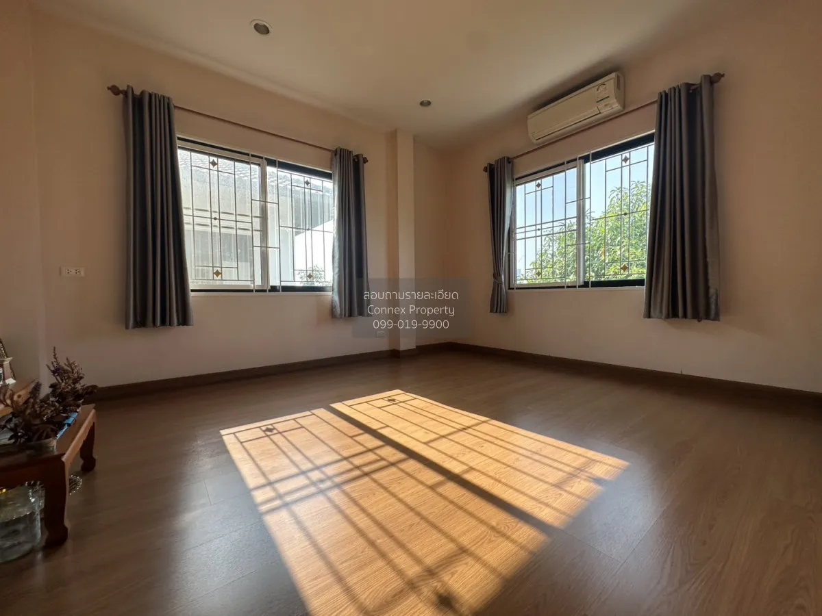 For Sale House , Le - marn Klong Luang , wide frontage , Khlong N