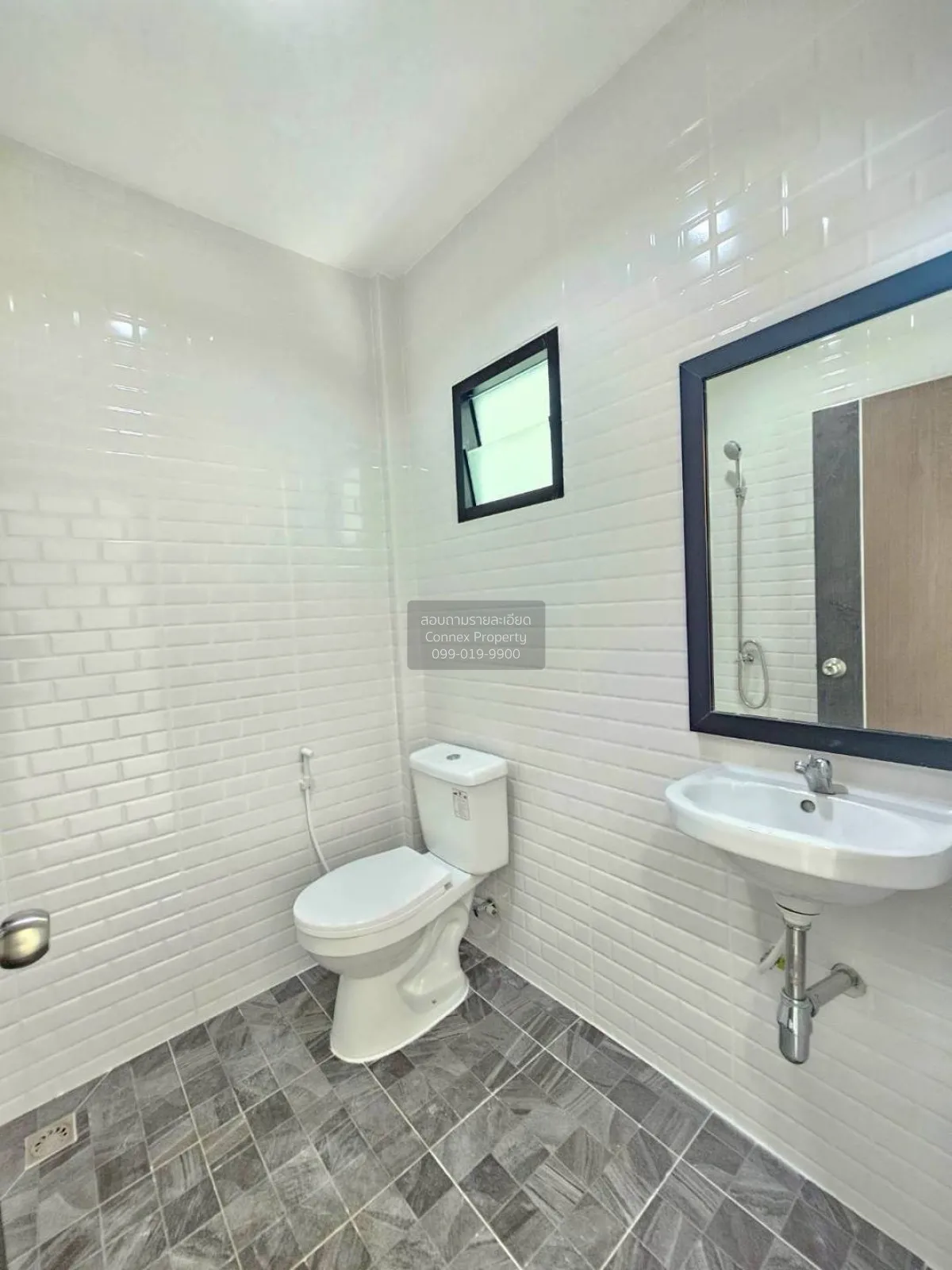 ขายทาวน์เฮ้าส์/ทาวน์โฮม  บ้านบัวทอง 4 บ้านกล้วย-ไทรน้อย รีโนเวทให