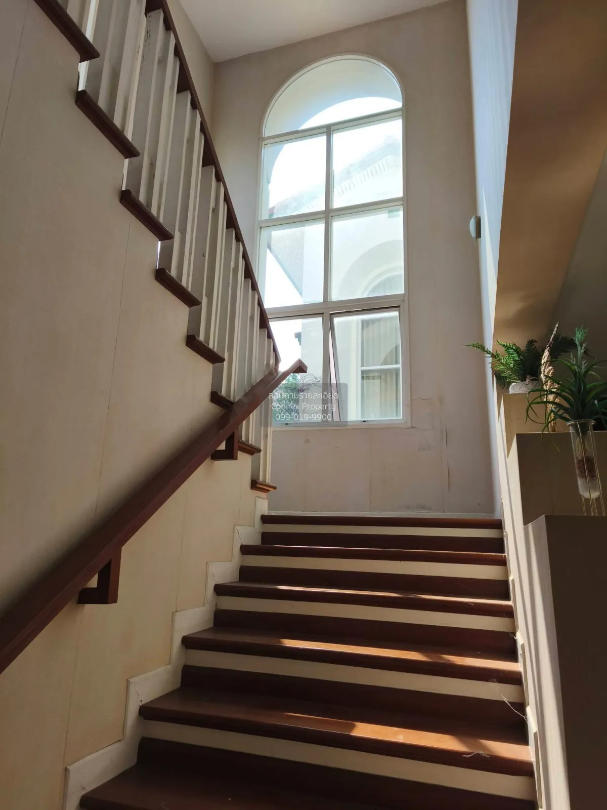 ขายบ้าน  รสา สแปนิช คอร์ทยาร์ด MRT-รามอินทรา 31 จรเข้บัว เขต ลาดพ