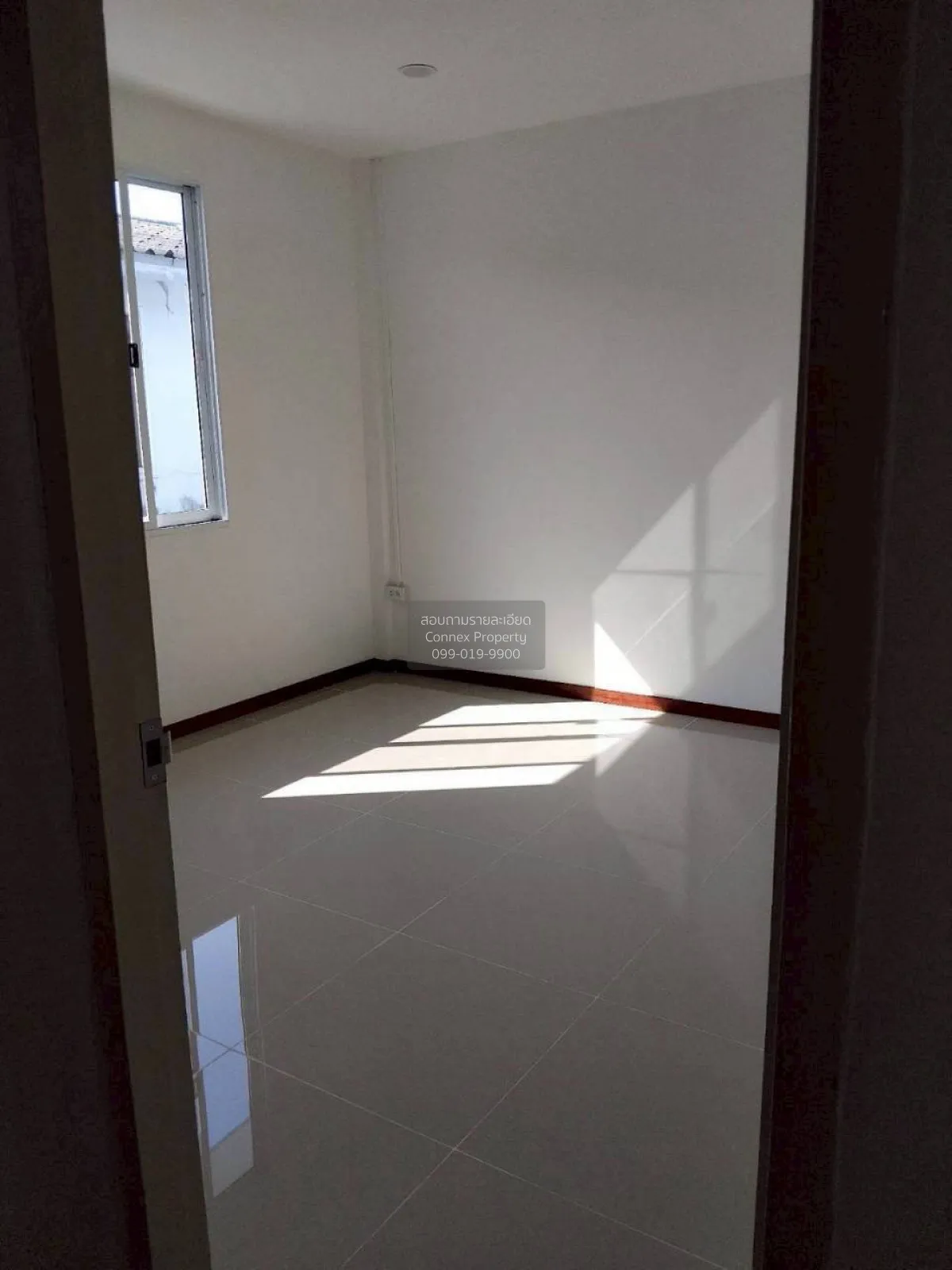 ขายทาวน์เฮ้าส์/ทาวน์โฮม  บ้านอยู่เจริญ 3 รีโนเวทใหม่ BTS-คูคต ลำล