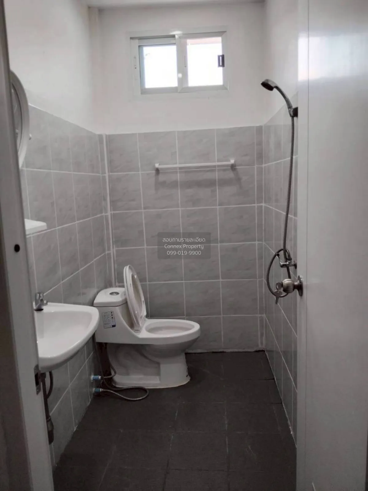 ขายทาวน์เฮ้าส์/ทาวน์โฮม  บ้านอยู่เจริญ 3 รีโนเวทใหม่ BTS-คูคต ลำล