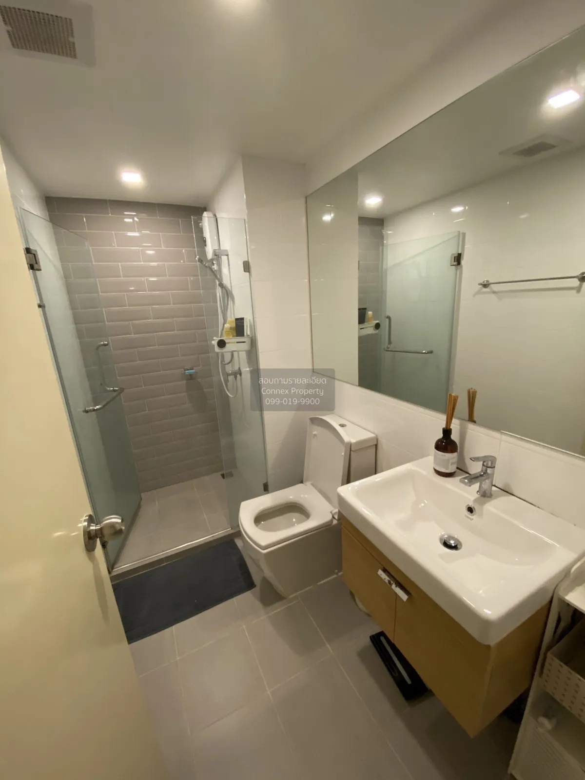 For Sale Condo , Notting Hill Jatujak Interchange , corner unit ,