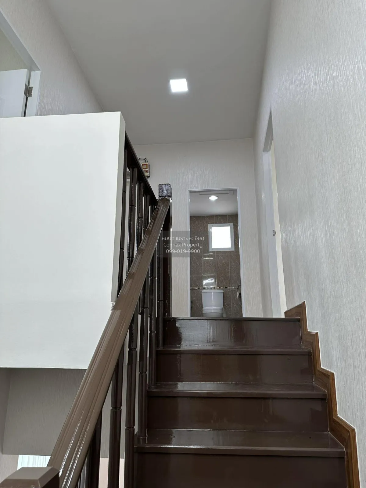 For Sale House , Baan Burirom Srinakarin - Wongwaen Theparak , Ph