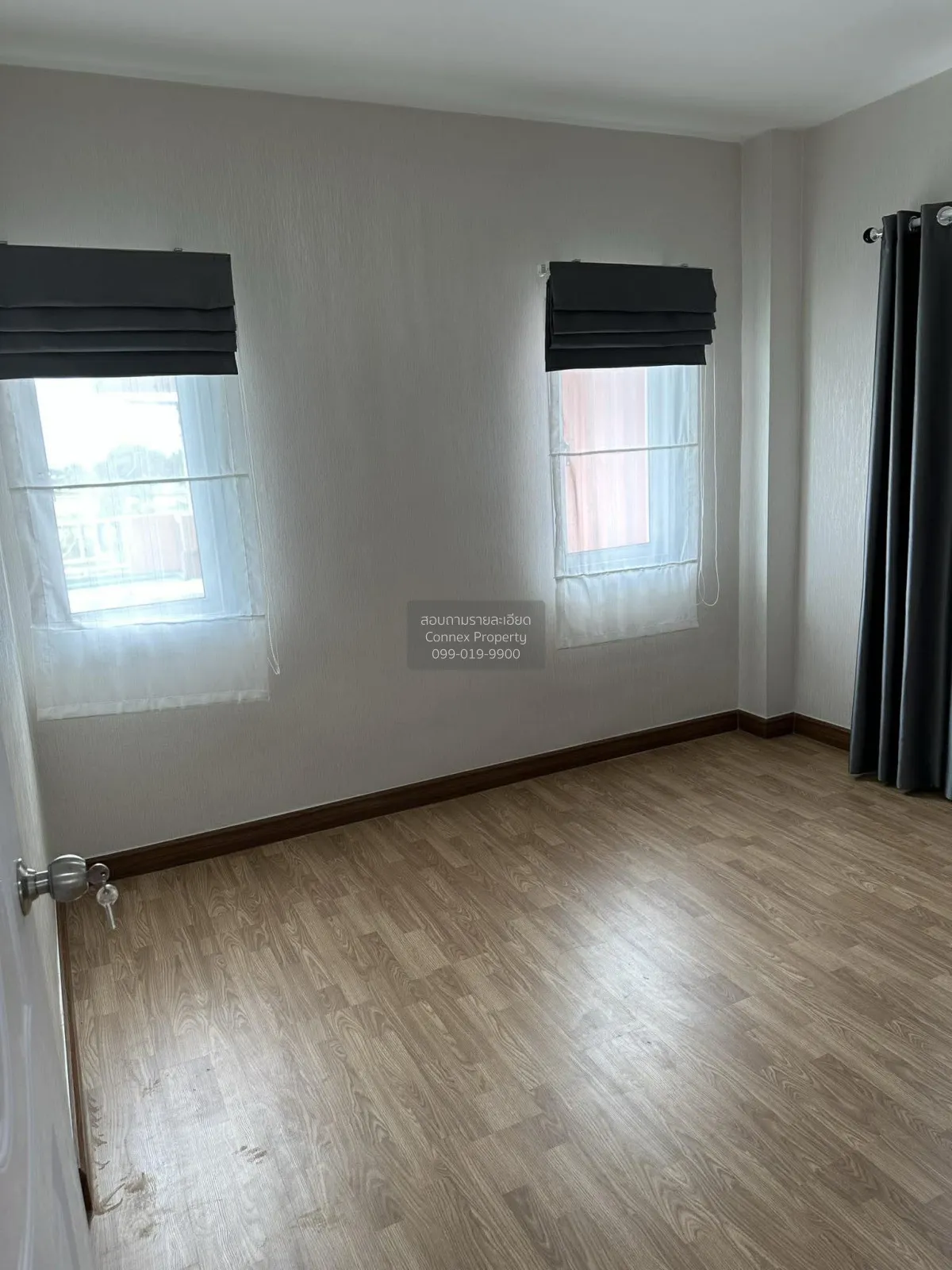 For Sale House , Baan Burirom Srinakarin - Wongwaen Theparak , Ph