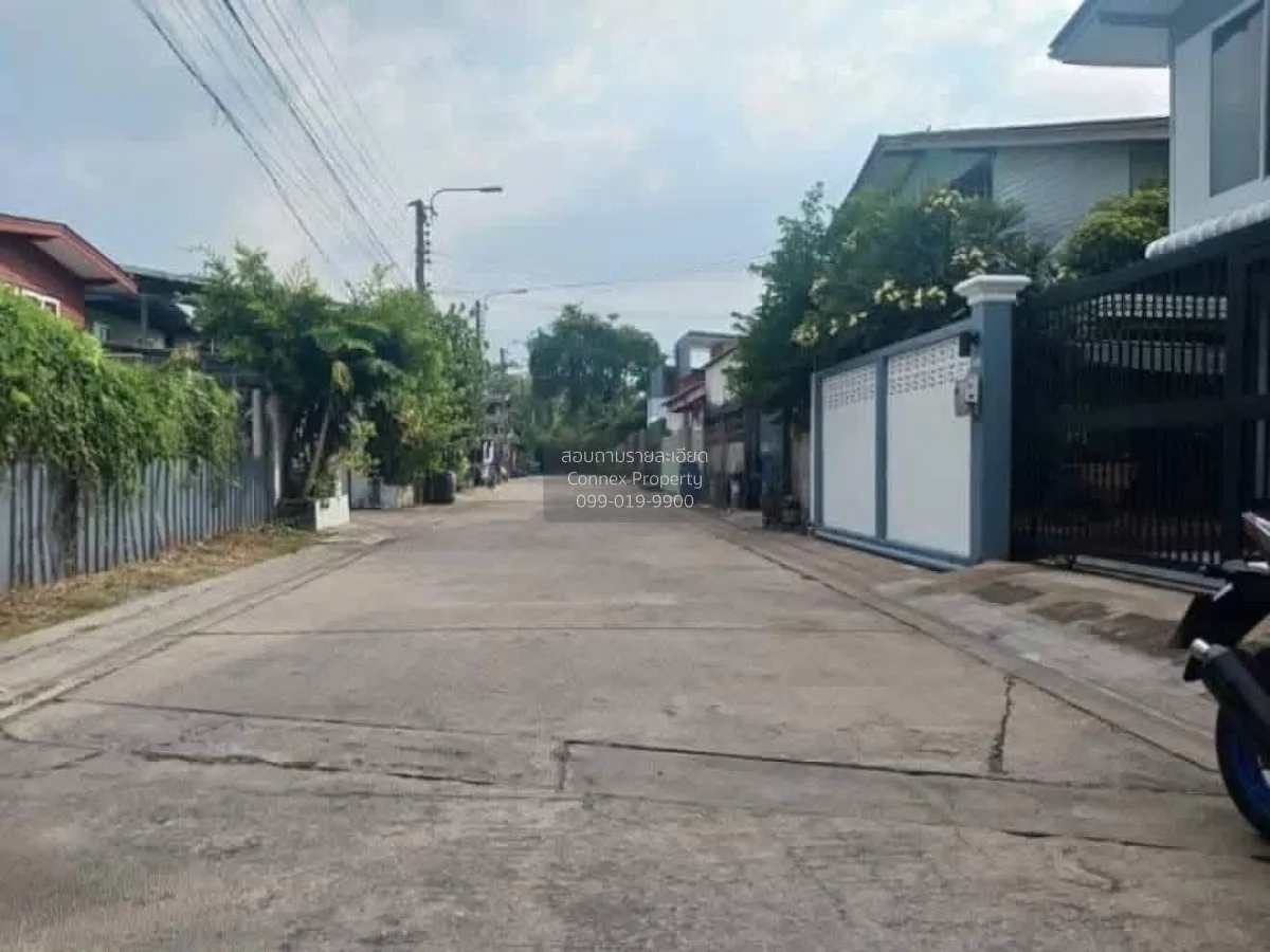 ขายขายบ้านพร้อมที่ดิน ขนาด 46 ตารางวา ซอย นนทบุรี 8  บางกระสอ เมื