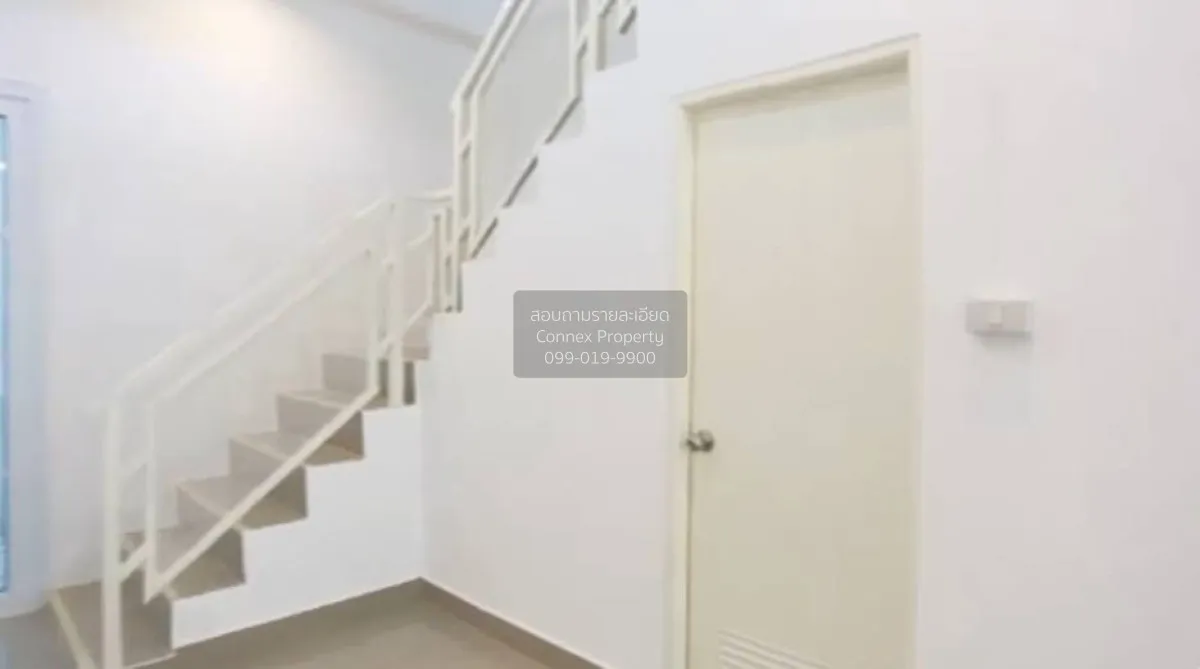 For Sale Townhouse in Lat Phrao 45 , Sam Saen Nok , Huai Khwang ,
