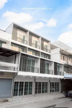 For Sale Townhouse in Lat Phrao 45 , Sam Saen Nok , Huai Khwang , Bangkok , CX-151665