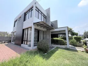 รีโนเวทใหม่ บ้านแฝดสไตล์เดี่ยว เดอะซีซั่น เพชรเกษม 69 หนองแขม CX-151669