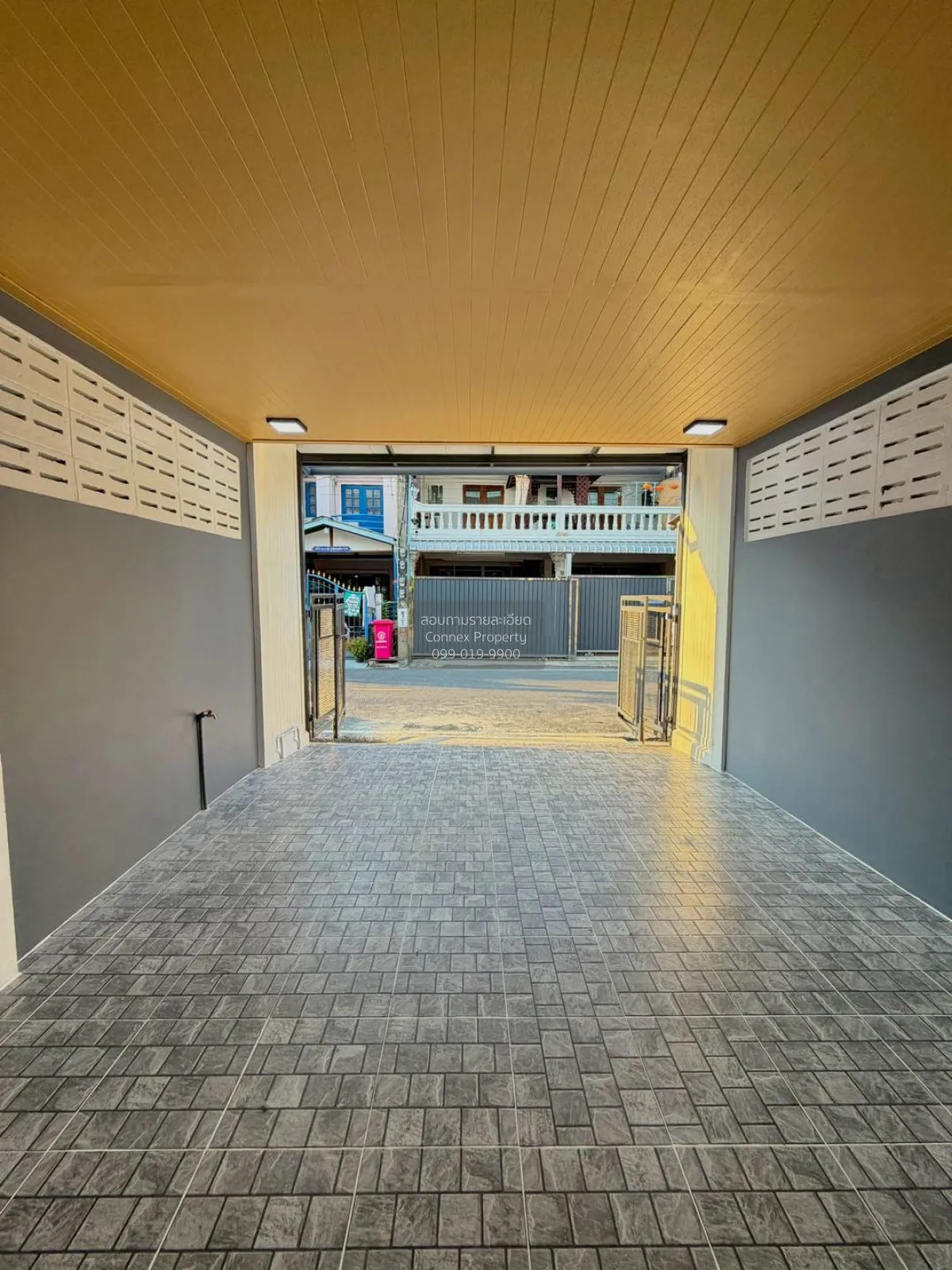 ขายทาวน์เฮ้าส์/ทาวน์โฮม  กมลลักษณ์ เวสเกต - บางใหญ่ รีโนเวทใหม่ M