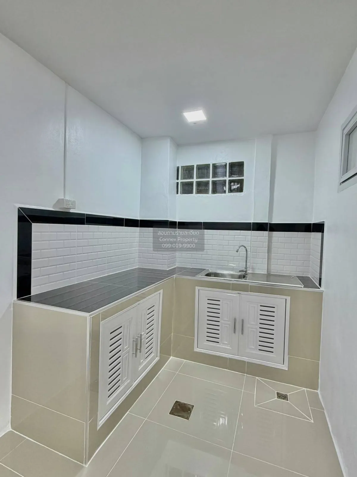 ขายทาวน์เฮ้าส์/ทาวน์โฮม  กมลลักษณ์ เวสเกต - บางใหญ่ รีโนเวทใหม่ M