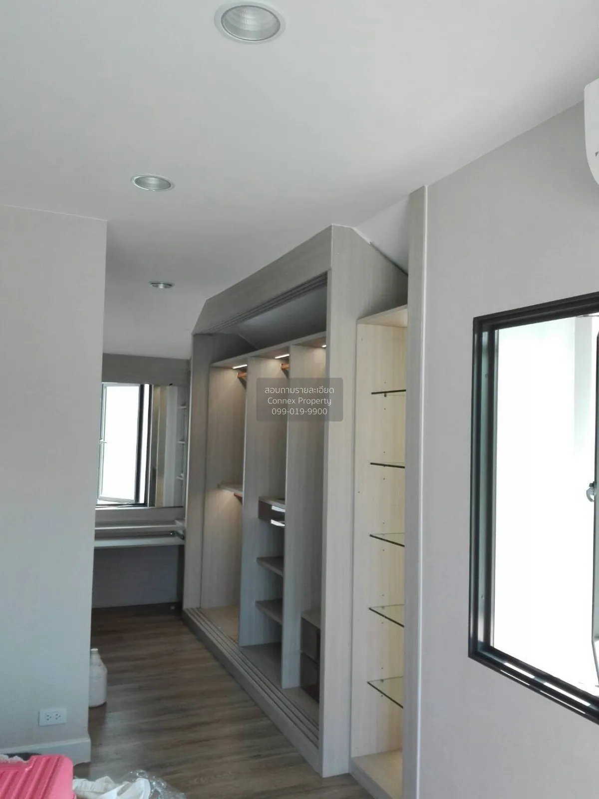 For Sale House , Pave Pinklao - Salaya , corner unit , Sala Klang