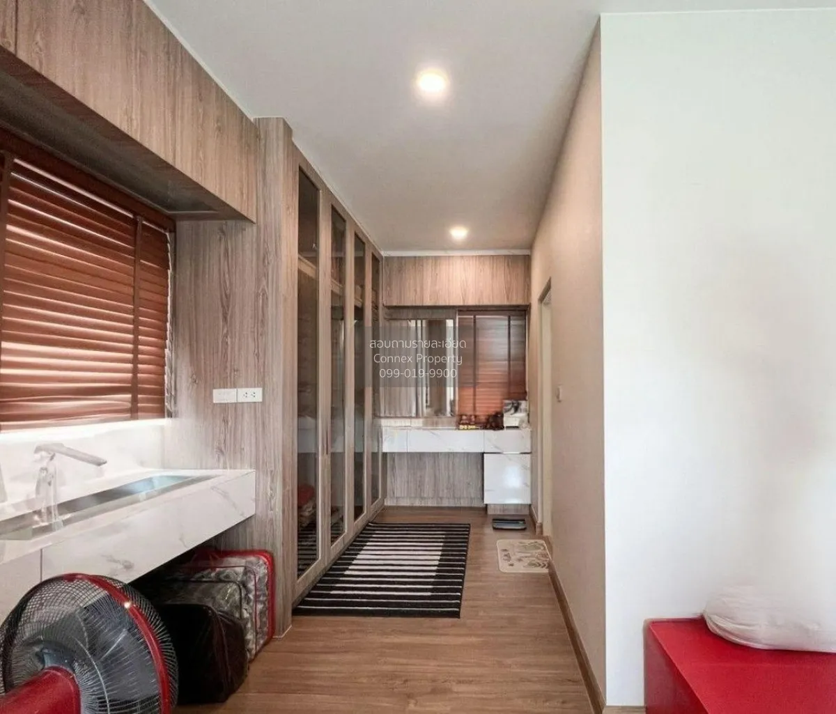 ขายด่วน บ้านใหม่มาก บิ้วอินพร้อมอยู่ ต่อเติมครัวครบ ขายบ้าน เซนโท