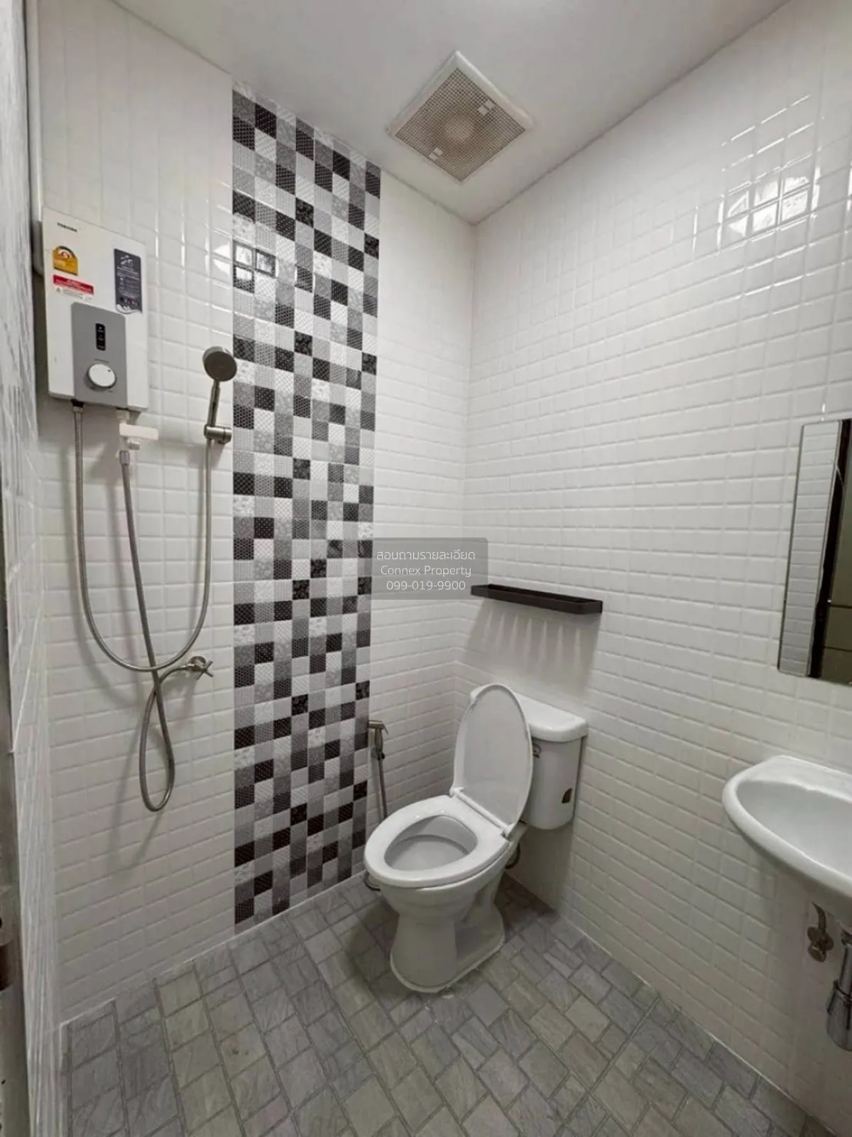 For Sale Two-story townhouse, Soi Ramintra 40 (Intersection 8) , 