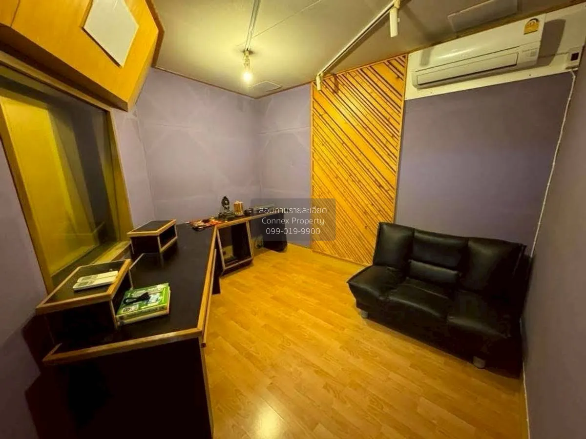 For Sale Two-story townhouse, Soi Ramintra 40 (Intersection 8) , 