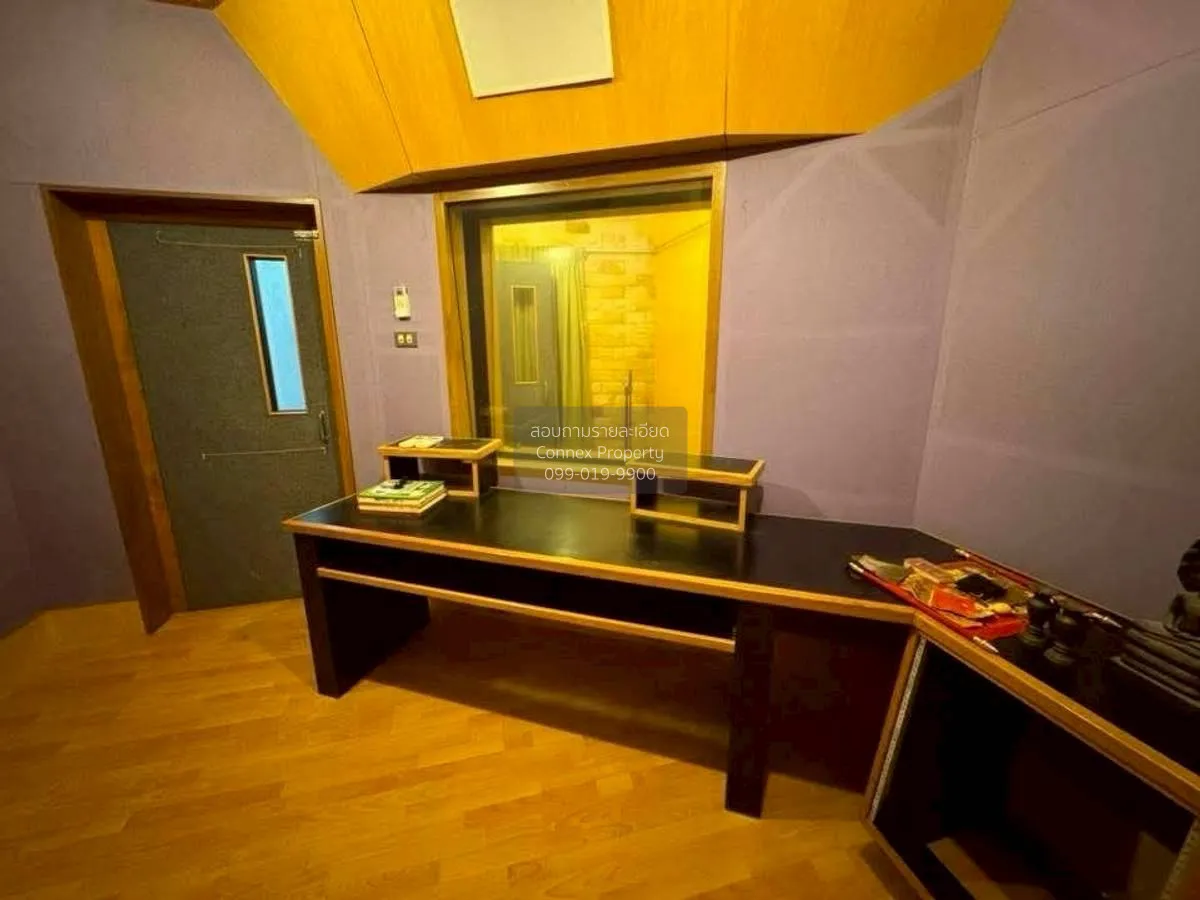 For Sale Two-story townhouse, Soi Ramintra 40 (Intersection 8) , 