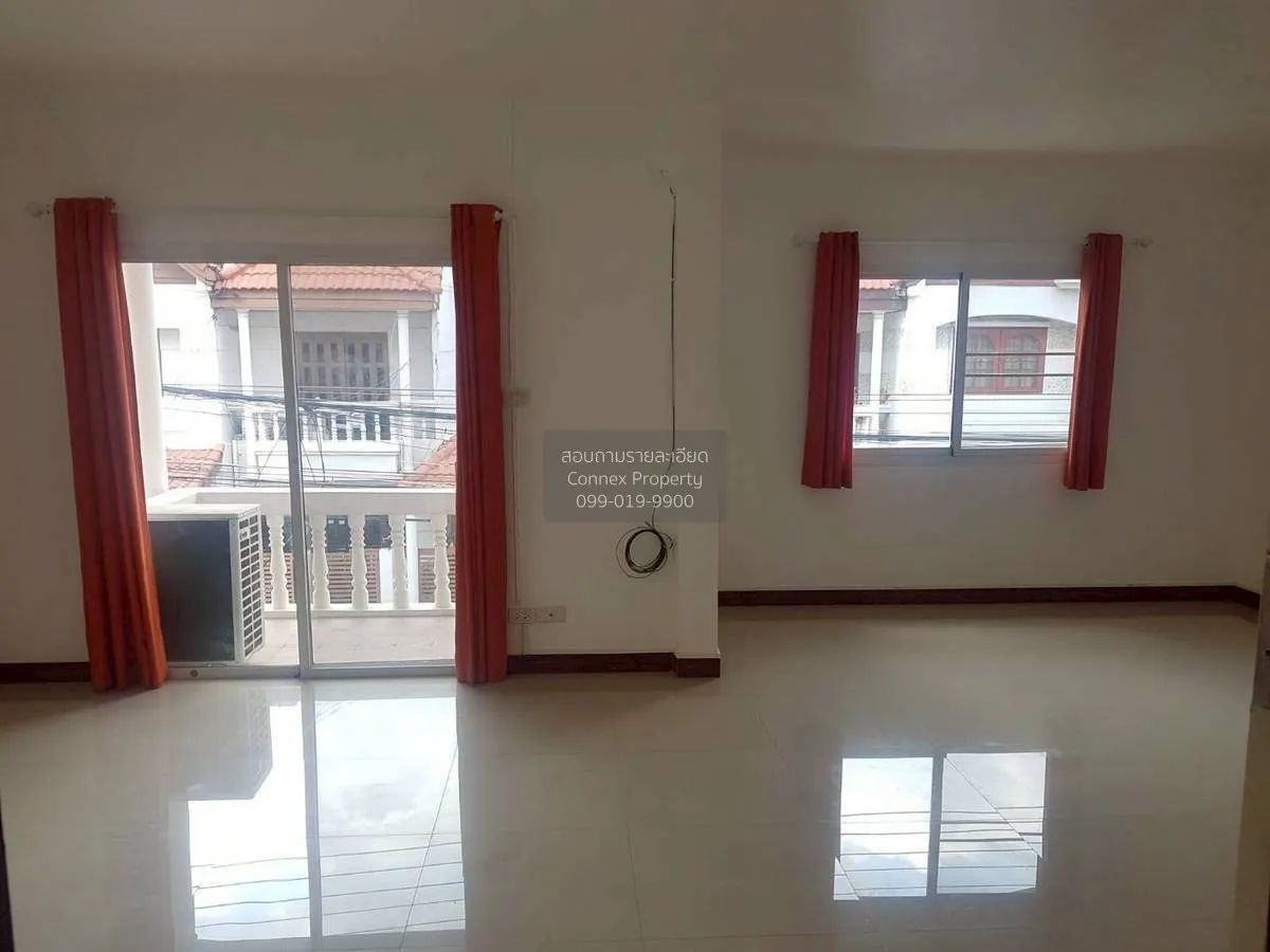 For Sale Two-story twin house on Ramintra Road. , Khanna Yao , Kh