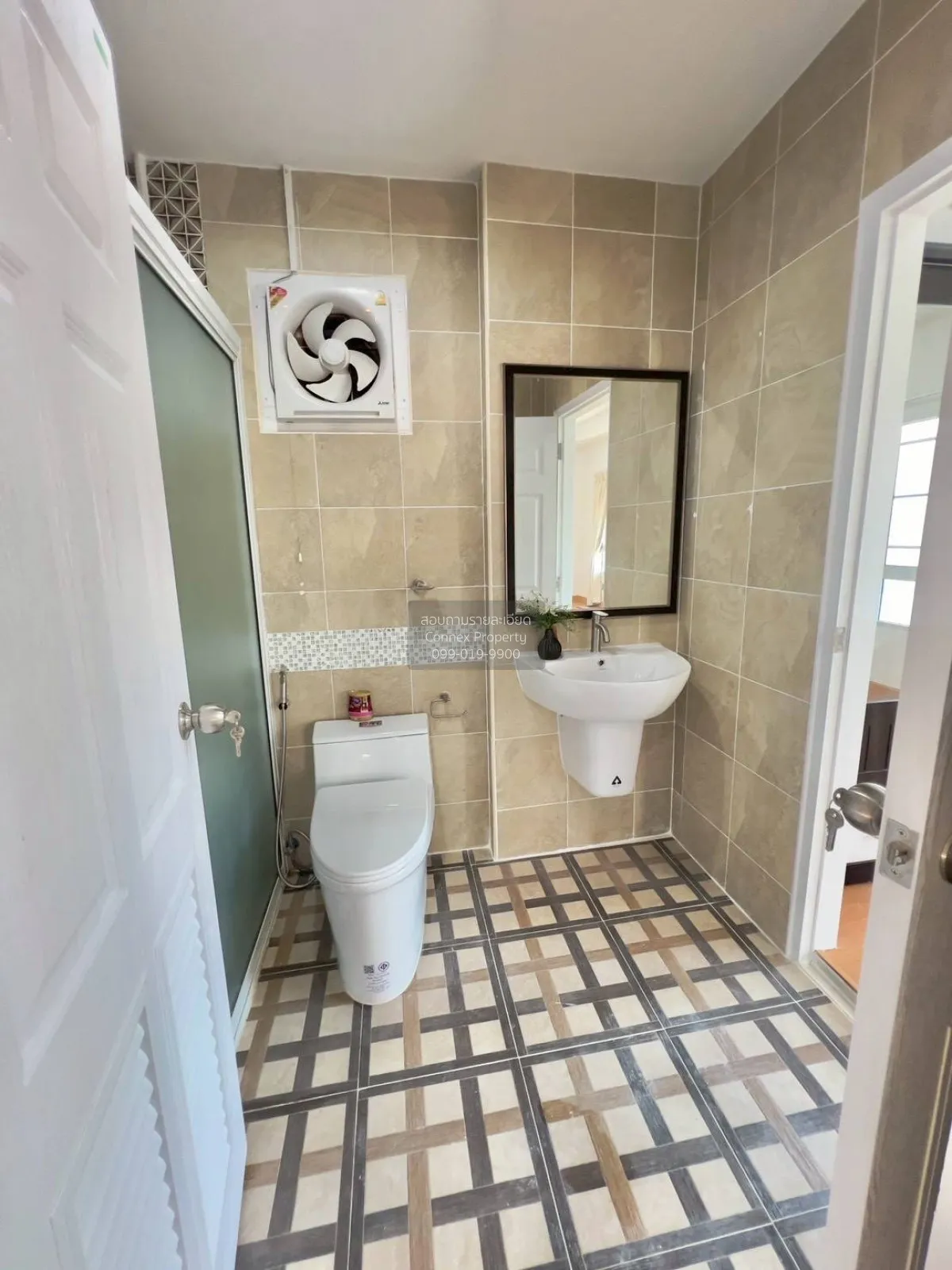 ขายบ้าน  บ้านพร้อมพัฒน์ 1 รามอินทรา รีโนเวทใหม่ สามวาตะวันตก เขต 