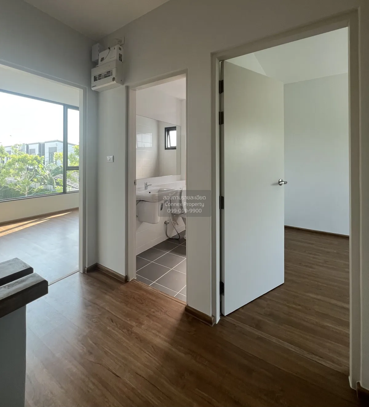 ขายทาวน์เฮ้าส์/ทาวน์โฮม  พลีโน่ ดอนเมือง ห้องมุม หน้ากว้าง สีกัน 