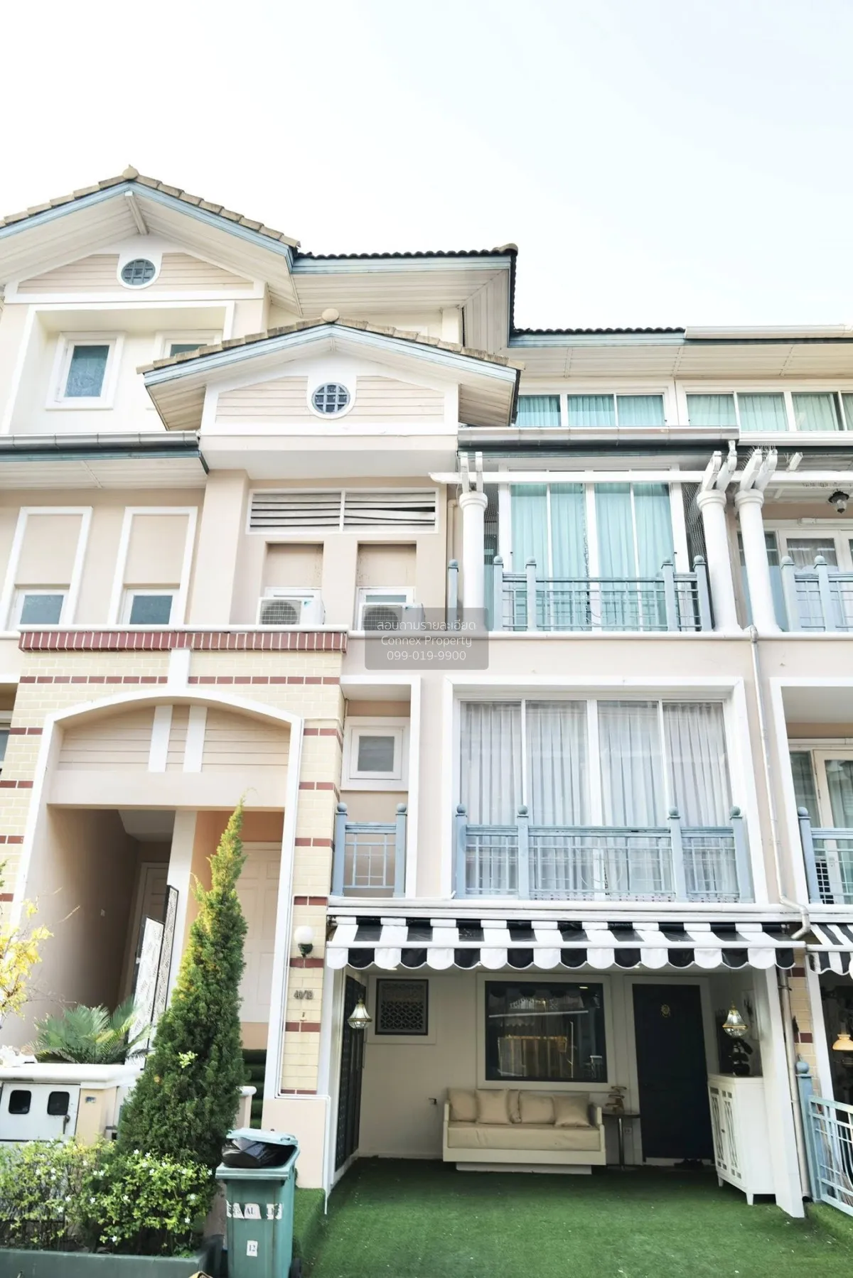 ขายทาวน์เฮ้าส์/ทาวน์โฮม  คริสตัล วิลล์ MRT-ลาดพร้าว 71 (สายสีเหลื 1