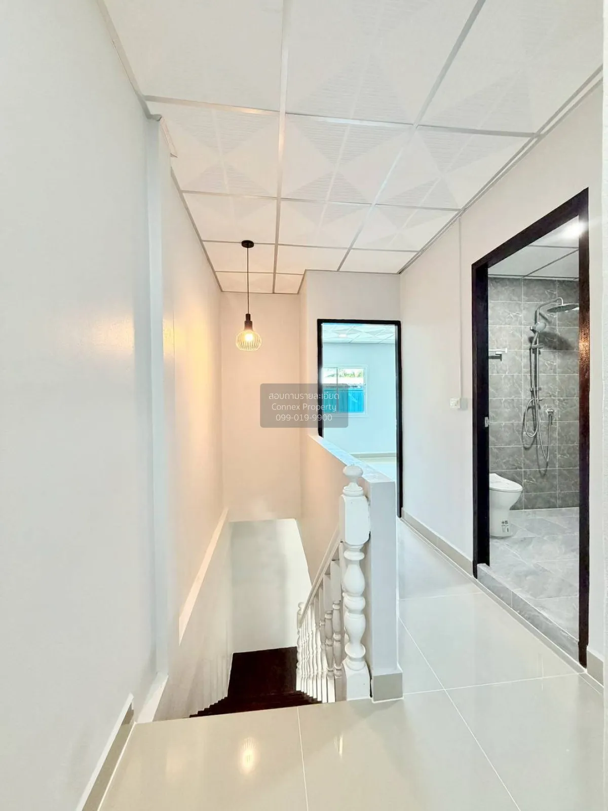 For Sale Townhouse/Townhome  , Kretkaew  Rattanathibet 26 , newly