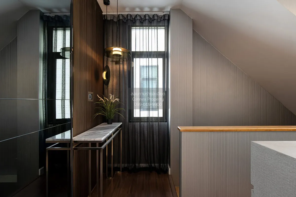 For Sale Townhome, Chokchai 4, Soi 18 , newly renovated , Lat Phr