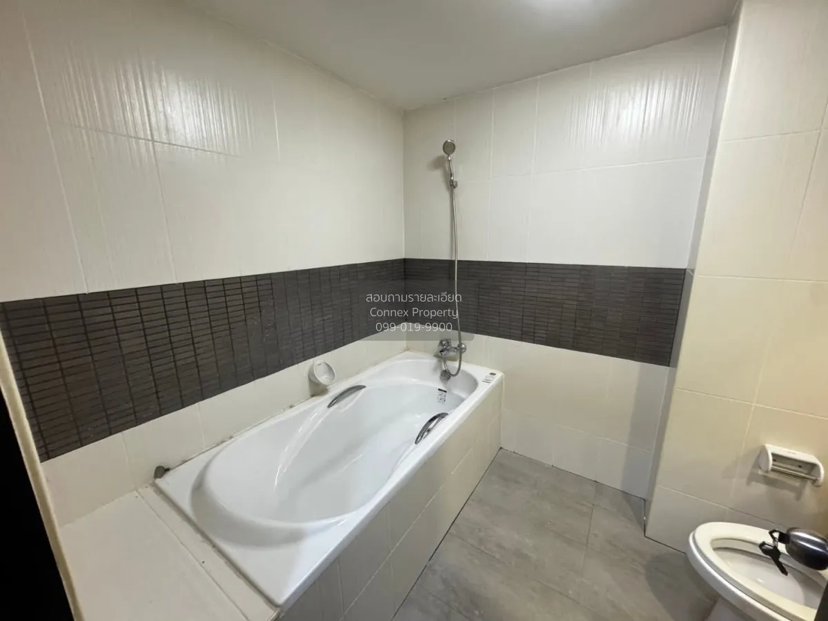 เช่าคอนโด  เลอร์ โคซี่ เอกมัย 28 BTS-เอกมัย คลองเตยเหนือ เขต วัฒน