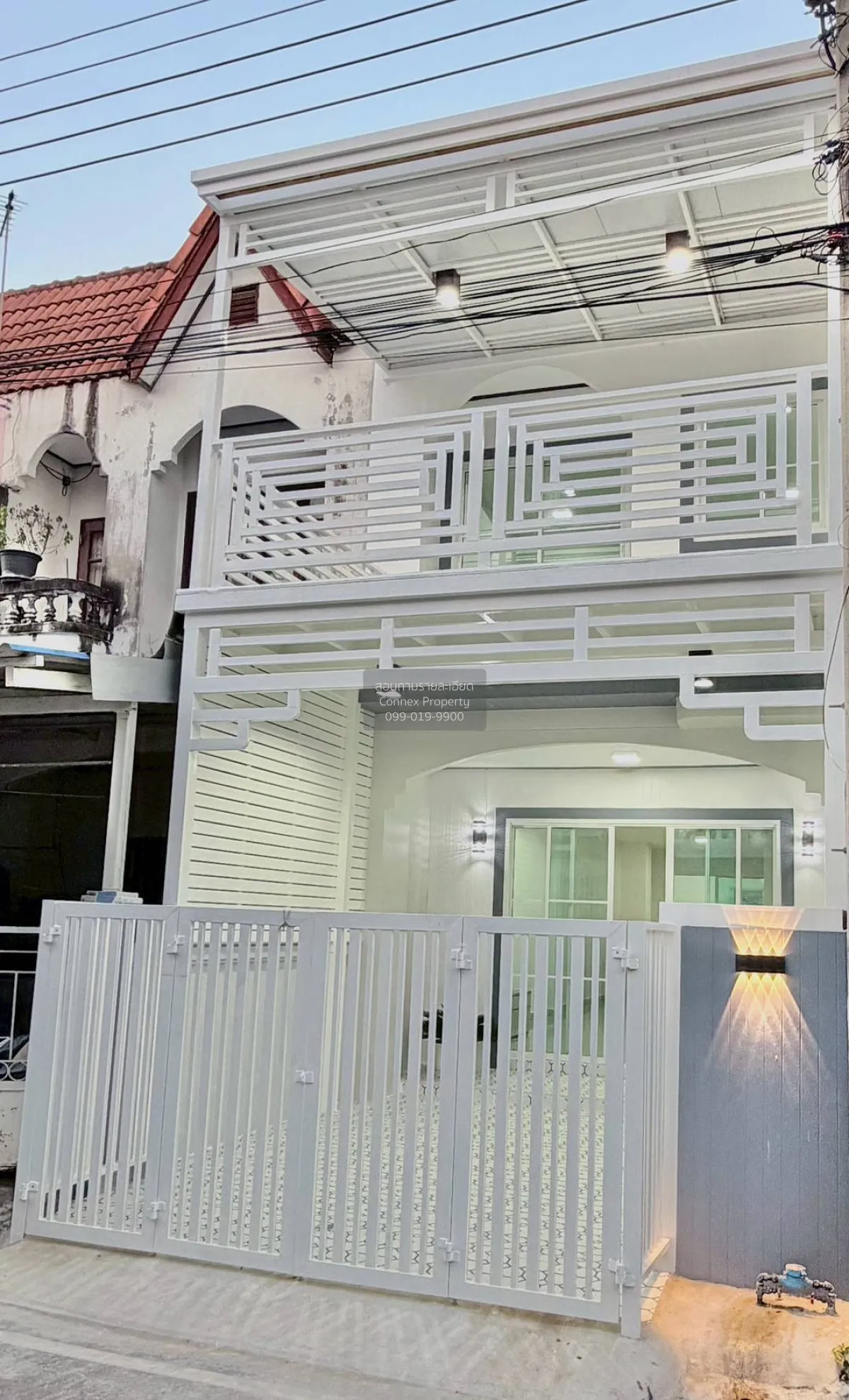 ขายทาวน์เฮ้าส์/ทาวน์โฮม  บ้านบัวทอง 2 รีโนเวทใหม่ บางรักพัฒนา บาง 2