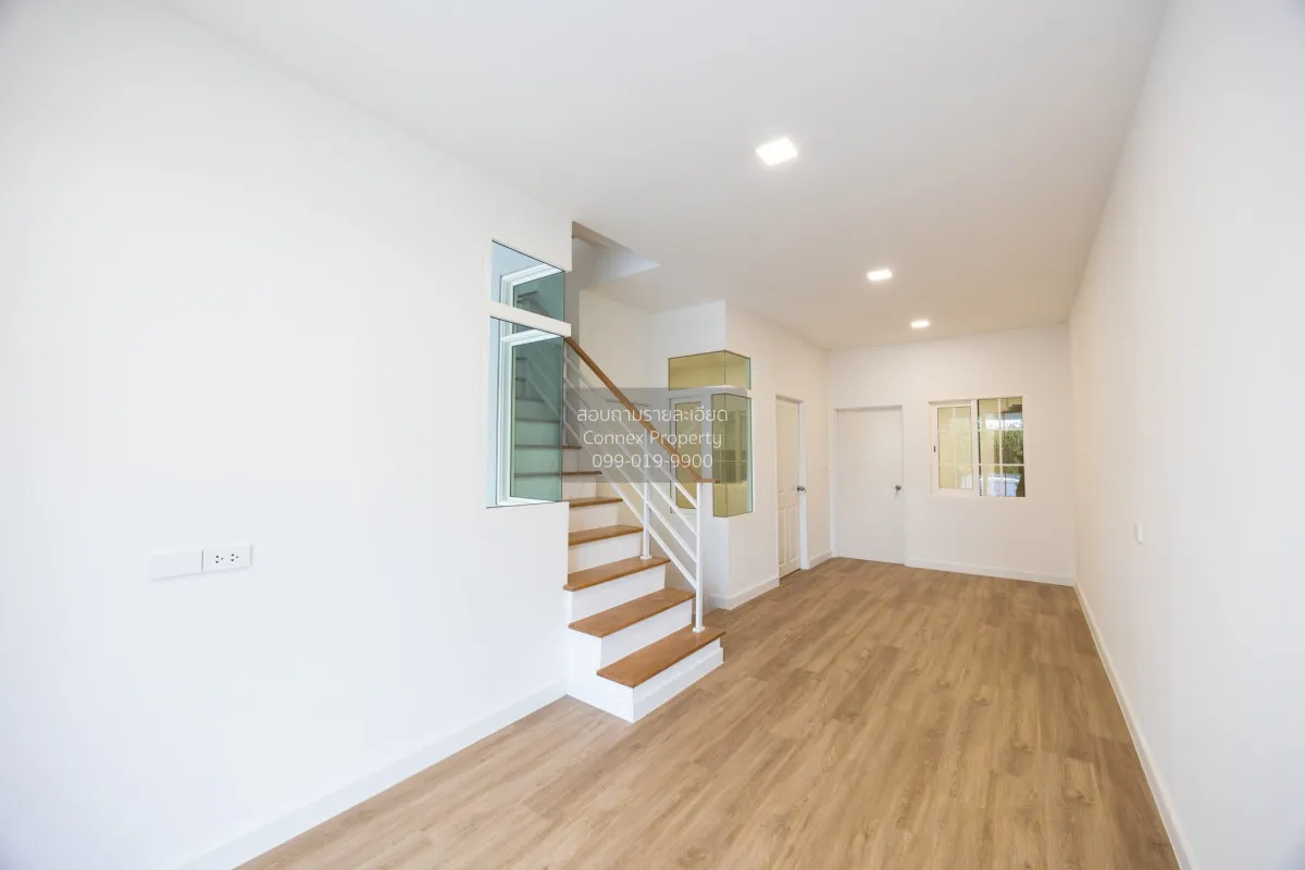 ขายทาวน์เฮ้าส์/ทาวน์โฮม  โกลเด้น ทาวน์ บางนา-สวนหลวง ดอกไม้ เขต ป 4