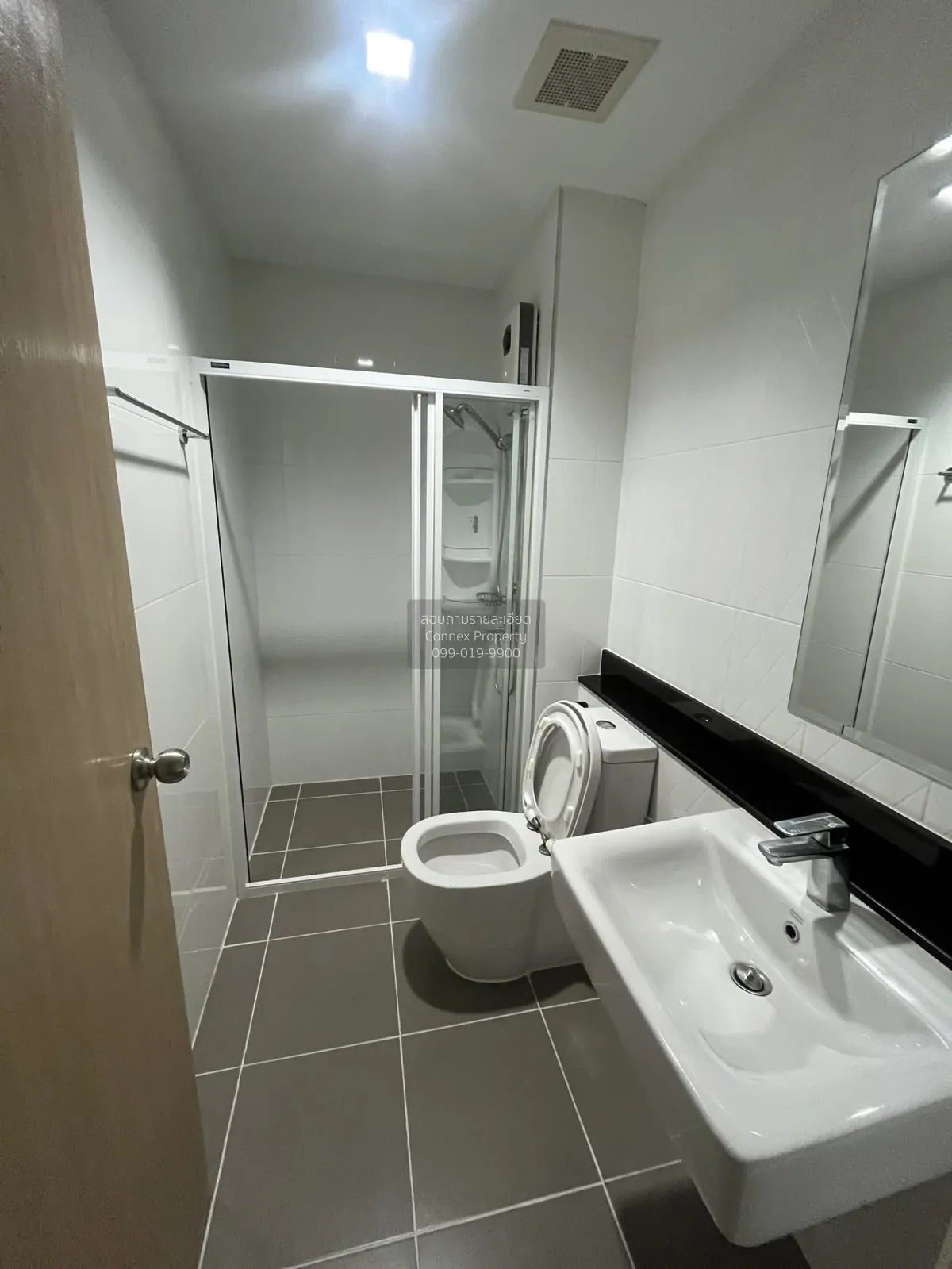 For Sale Condo , Knightsbridge Sky River Ocean  , newly renovated