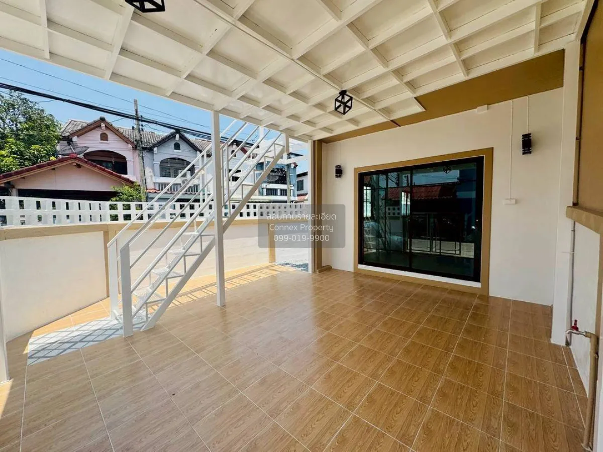 ขายทาวน์เฮ้าส์/ทาวน์โฮม  หมู่บ้านธารทอง 2 ห้องมุม รีโนเวทใหม่ บาง 4