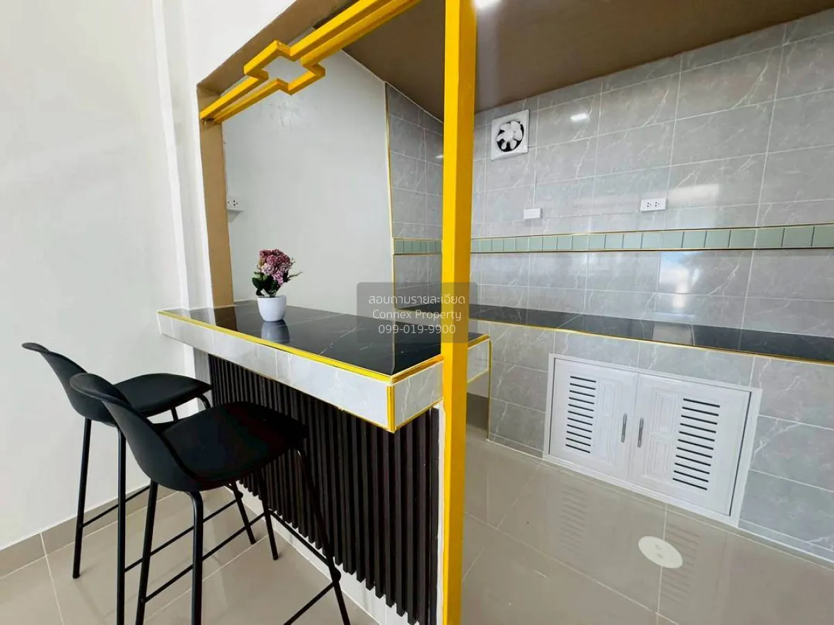 ขายทาวน์เฮ้าส์/ทาวน์โฮม  หมู่บ้านธารทอง 2 ห้องมุม รีโนเวทใหม่ บาง