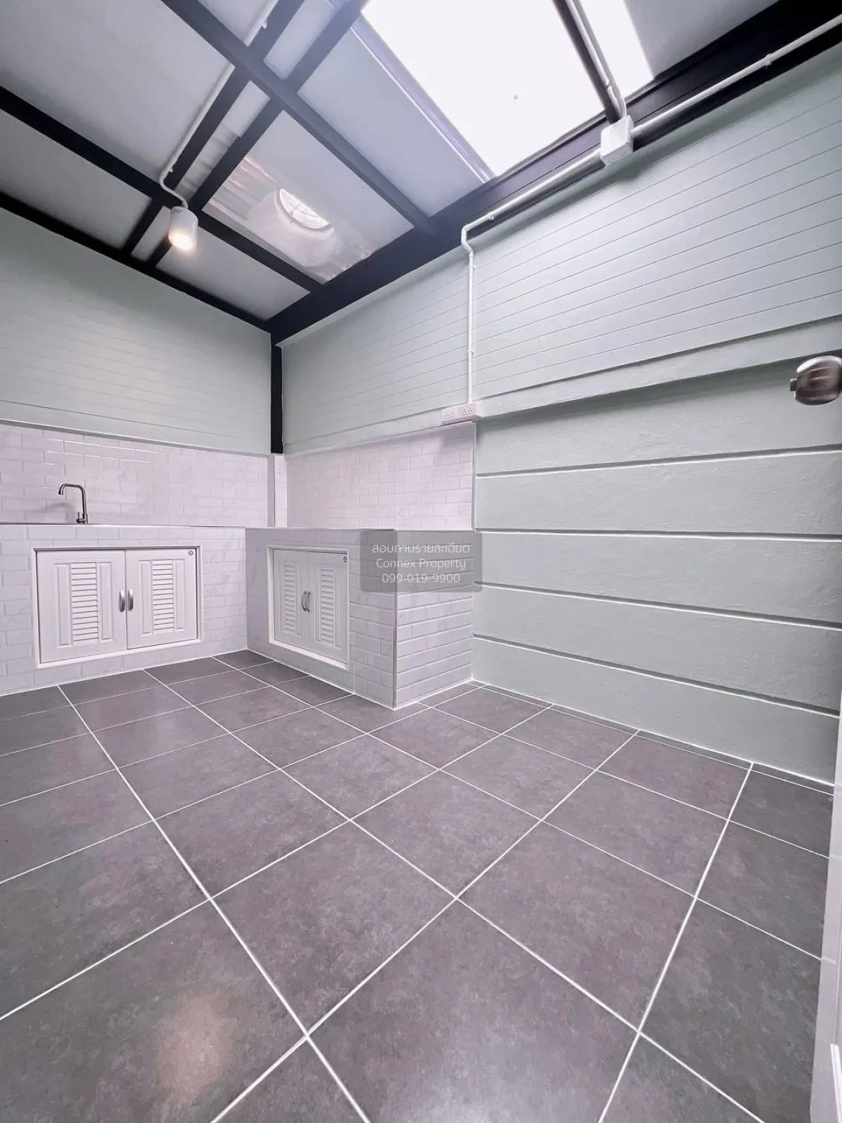 ขายทาวน์เฮ้าส์/ทาวน์โฮม  บ้านบุศรินทร์ จันทร์ทองเอี่ยม รีโนเวทใหม