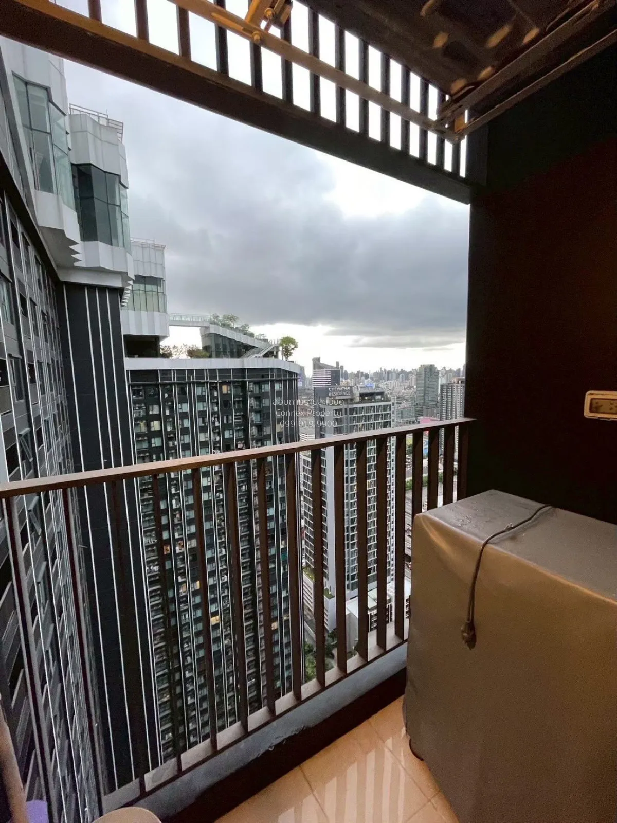 เช่าคอนโด  ไลฟ์ อโศก - พระรามเก้า MRT-พระราม 9 มักกะสัน เขต ราชเท