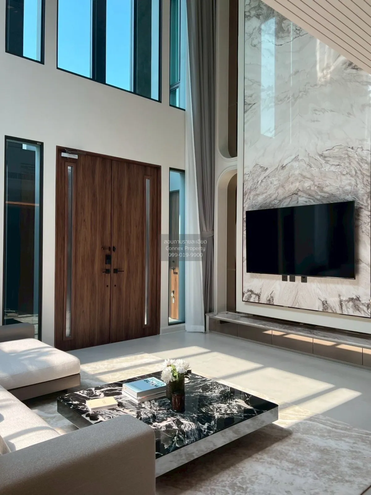 ขายบ้าน  แกรนด์ บางกอก บูเลอวาร์ด พระราม 9 - กรุงเทพกรีฑา ทับช้าง 4