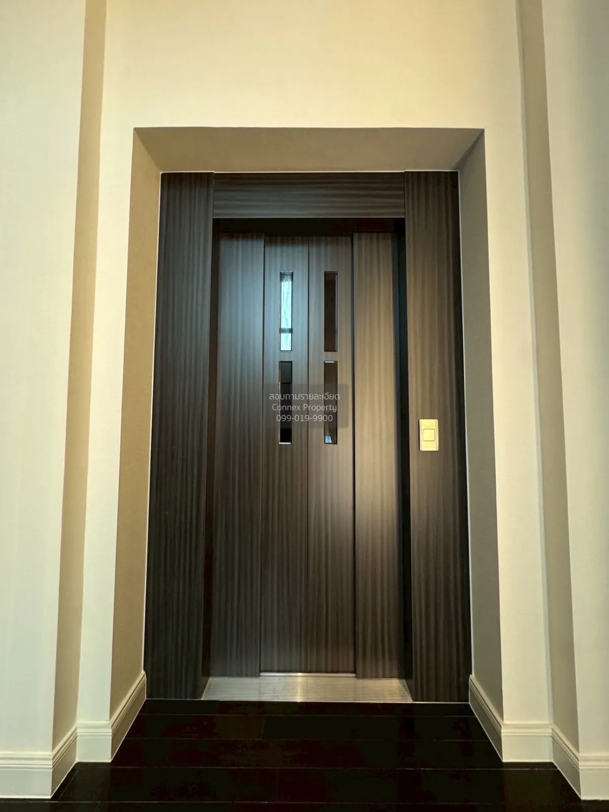 ขายบ้าน  แกรนด์ บางกอก บูเลอวาร์ด พระราม 9 - กรุงเทพกรีฑา ทับช้าง