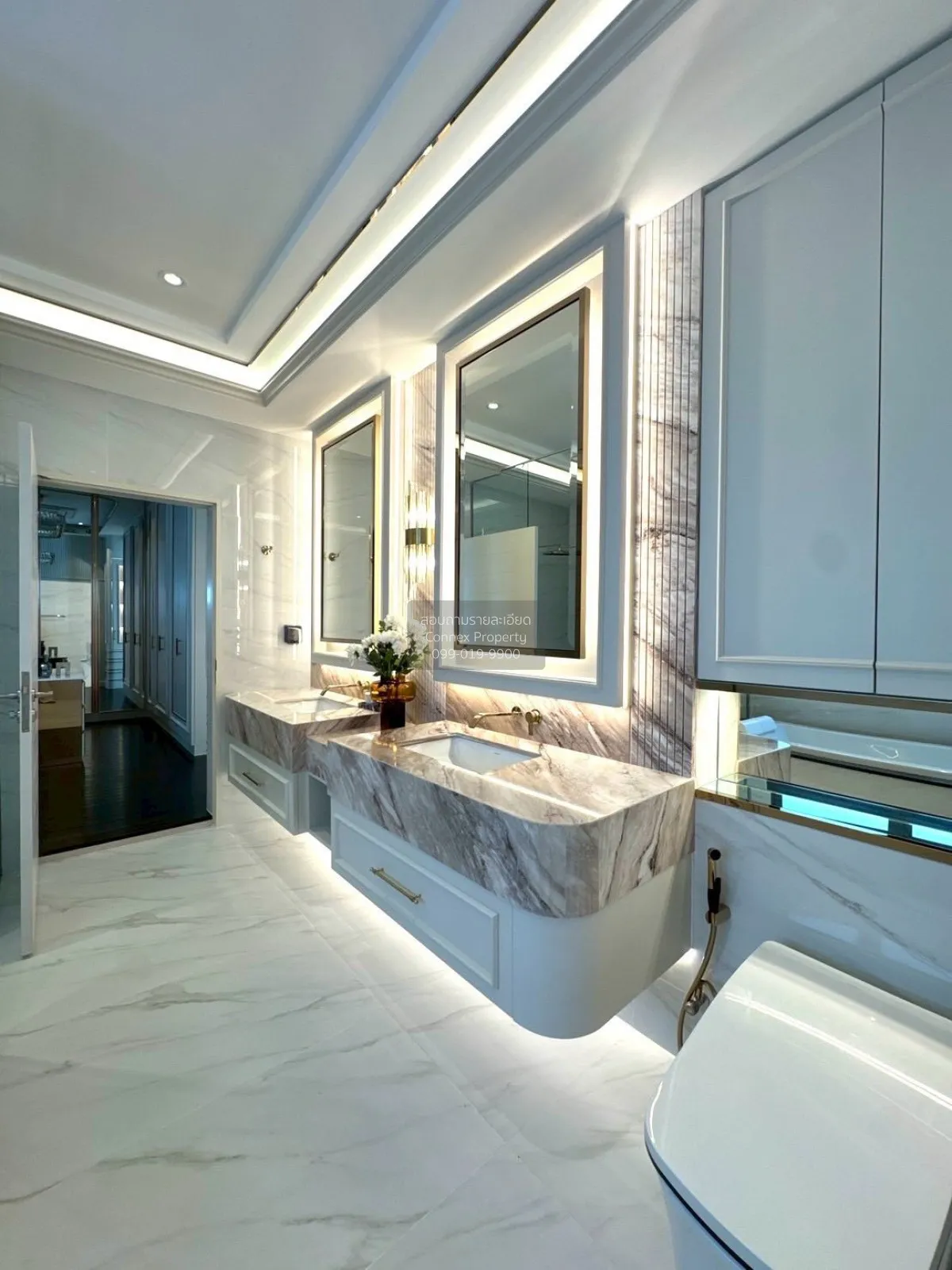 ขายบ้าน  แกรนด์ บางกอก บูเลอวาร์ด พระราม 9 - กรุงเทพกรีฑา ทับช้าง