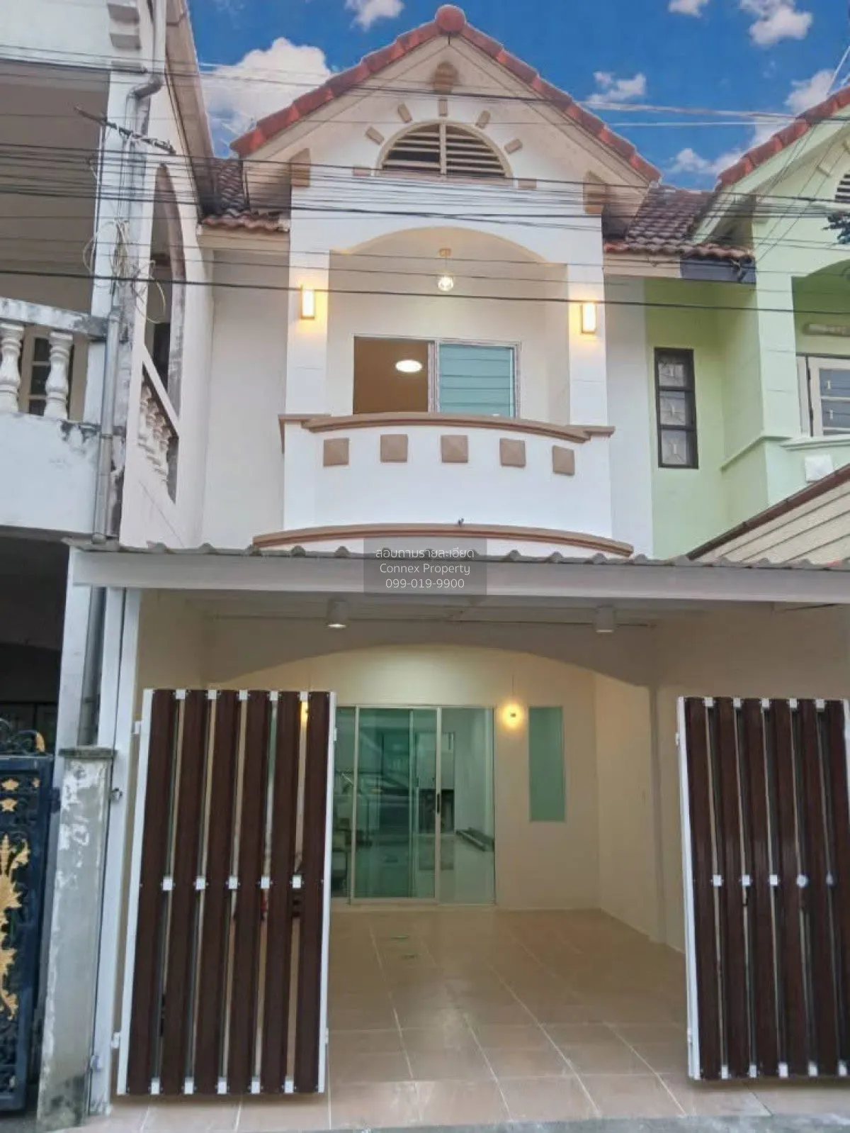 ขายทาวน์เฮ้าส์/ทาวน์โฮม  เบญจศิริ รีโนเวทใหม่ สวนหลวง กระทุ่มแบน  1