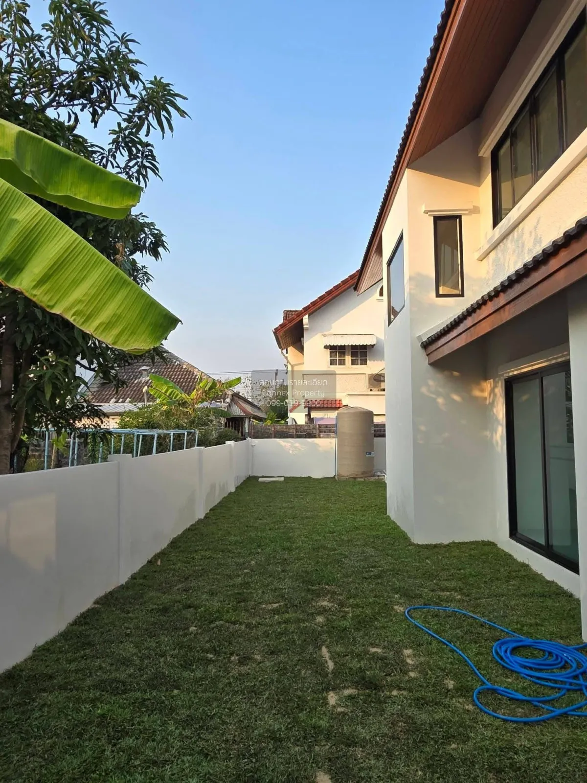 For Sale House + Separate Home Office on 179 sq.wah | Parking for