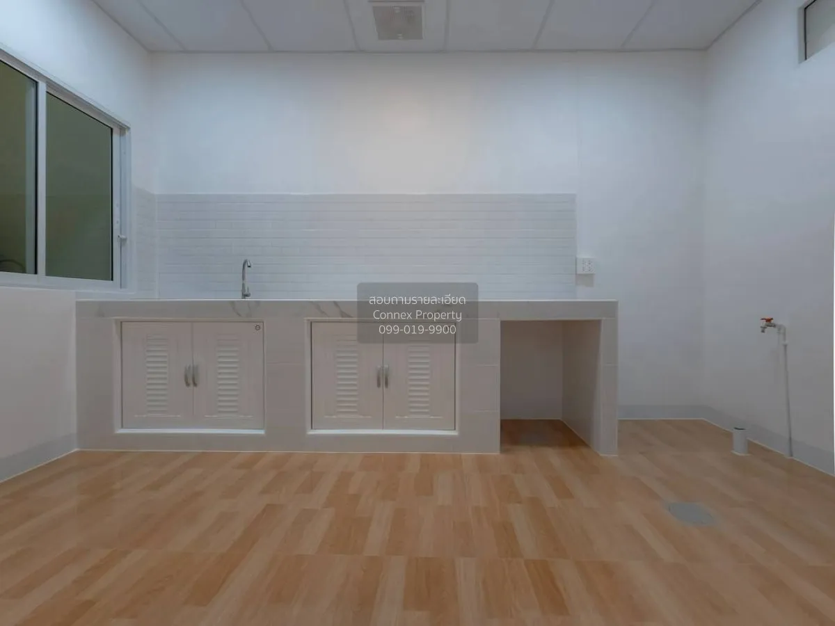 For Sale Townhouse/Townhome  , Narongsukniwet , newly renovated ,