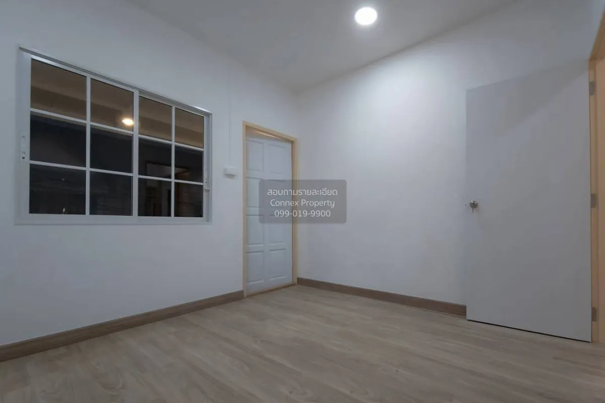 For Sale Townhouse/Townhome  , Narongsukniwet , newly renovated ,