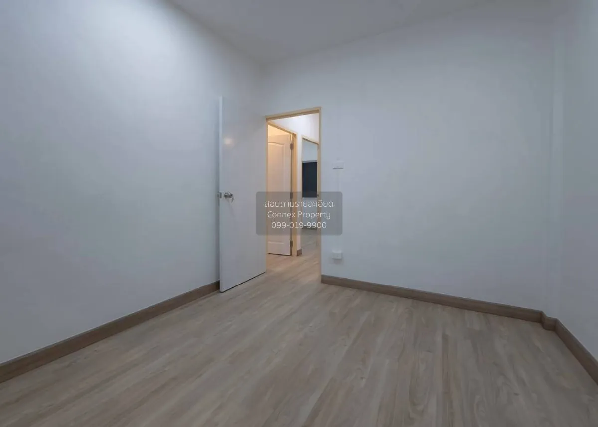 For Sale Townhouse/Townhome  , Narongsukniwet , newly renovated ,